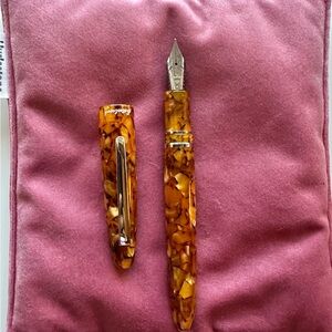 Esterbrook Estie Honeycomb Fountain Pen